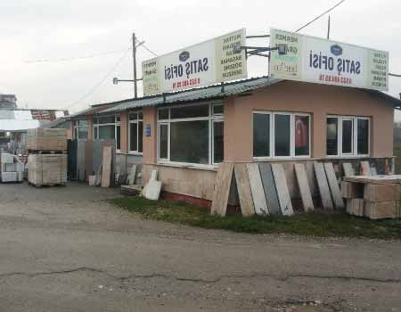 Görselde, mermer silim cilalama restorasyon hizmetleri veren Özmer Silim Cila firmamızın işyeri resmi var.
